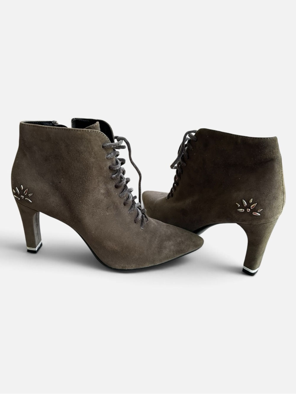 Aerosoles Tax Bracket Lace-Up Suede Ankle Booties in Gray Size 8.5